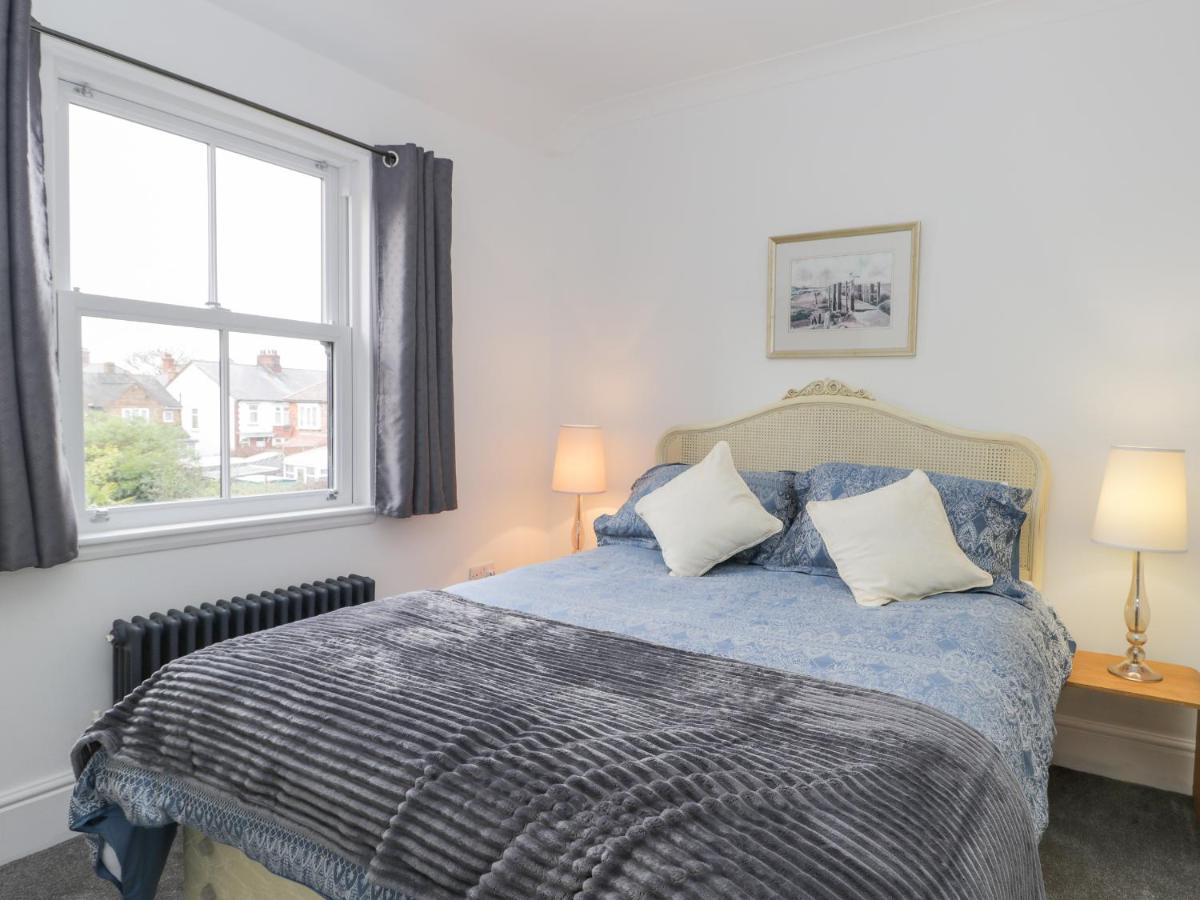 Beach House Bridlington Bagian luar foto