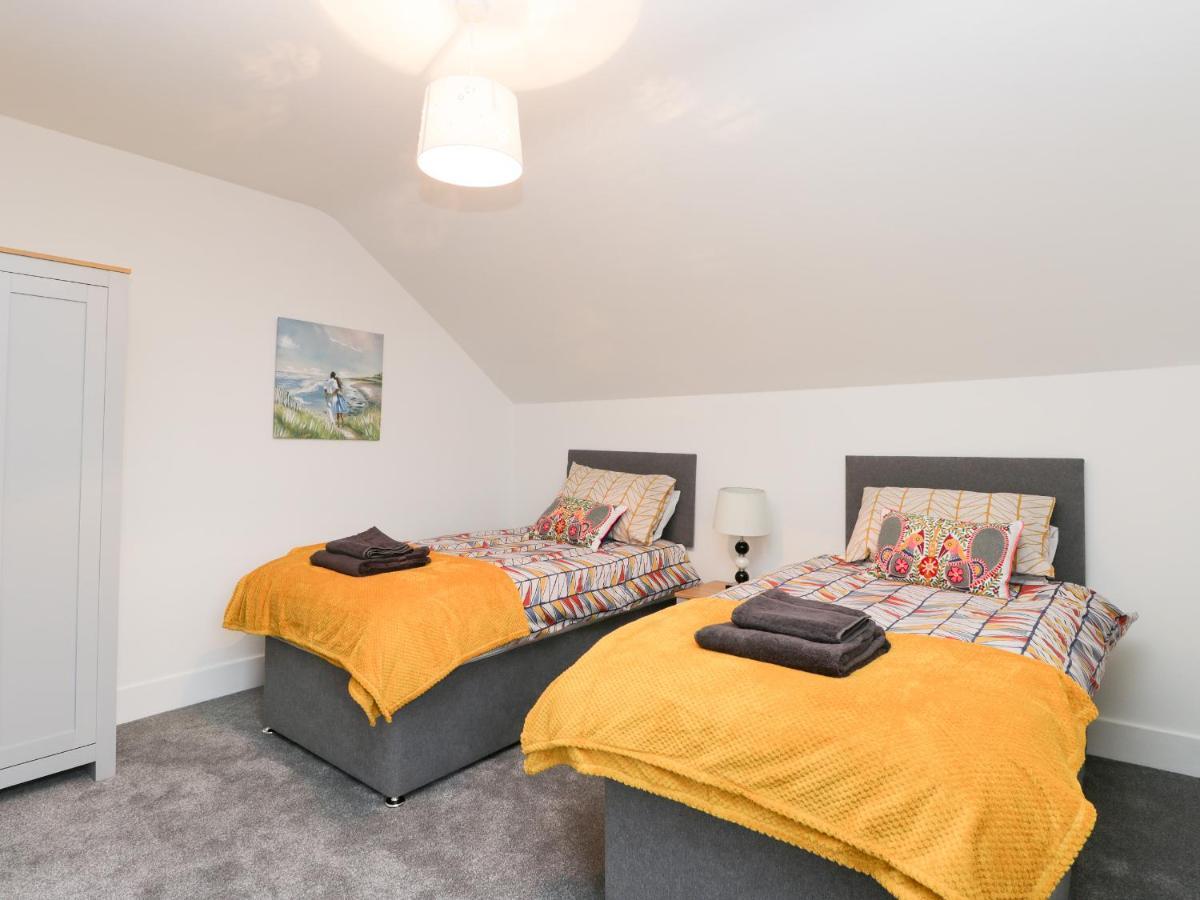 Beach House Bridlington Bagian luar foto